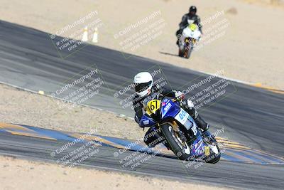 media/Jan-12-2025-CVMA (Sun) [[be1d2b16e3]]/Race 3-Amateur Supersport Middleweight/